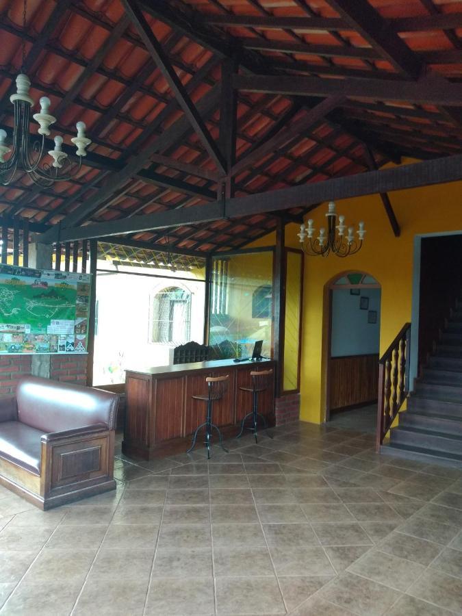 Pousada Vivenda Leticia Prados Buitenkant foto