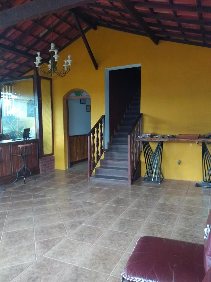 Pousada Vivenda Leticia Prados Buitenkant foto